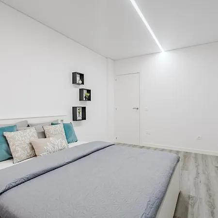 Luxury In Paradise Cort アパート アデヘ